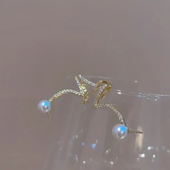 Bundle to get this free✨ - Picture 3 of 4